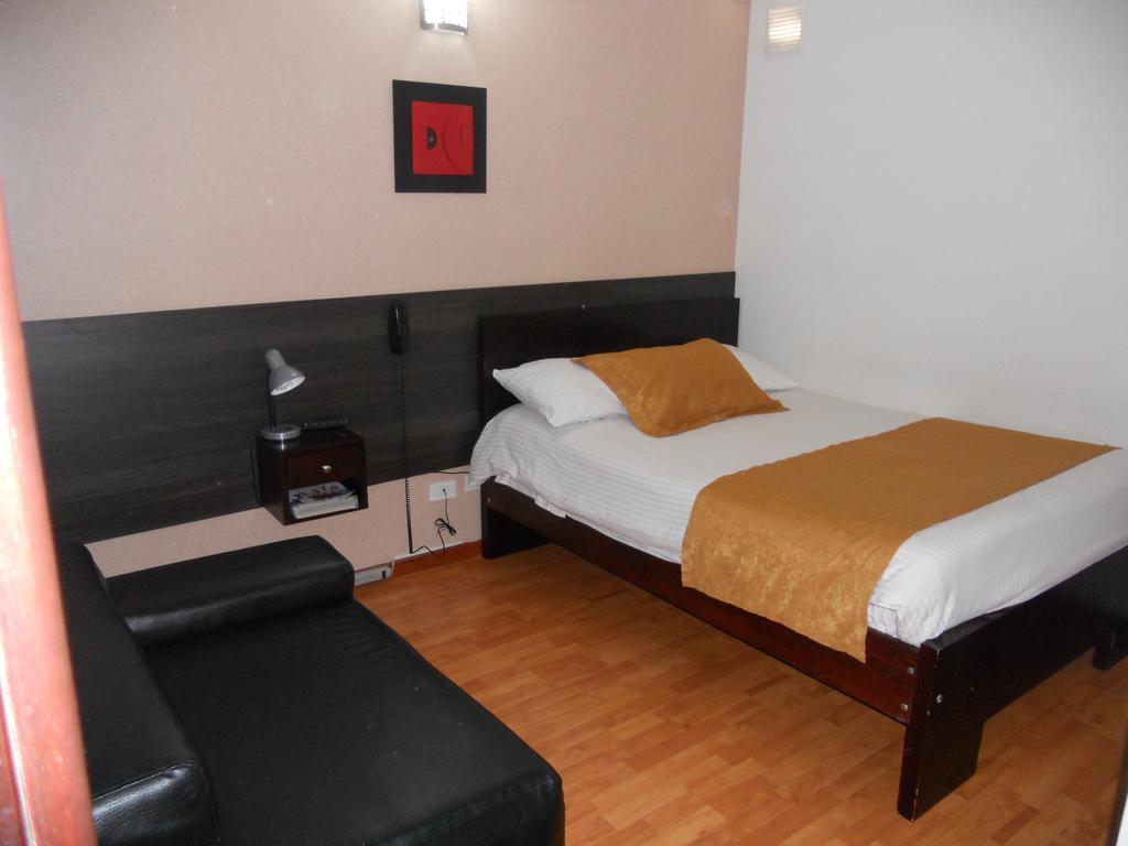 Hotel Expo Inn Embajada Bogota Kamer foto