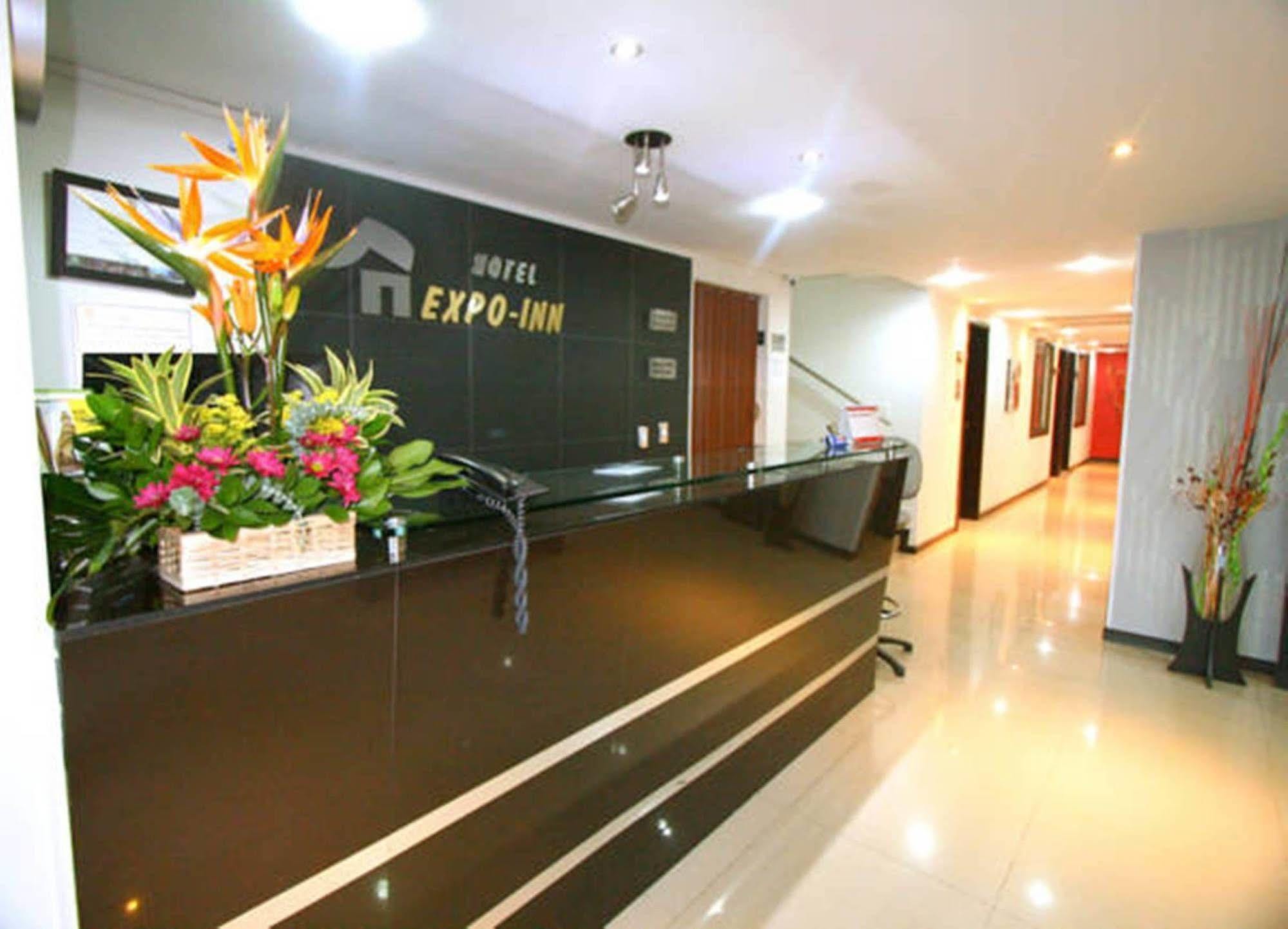 Hotel Expo Inn Embajada Bogota Buitenkant foto